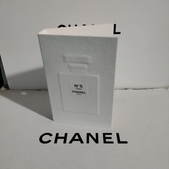 CHANEL NO 5. SAMPLE. NEW ! - Picture 1 of 5